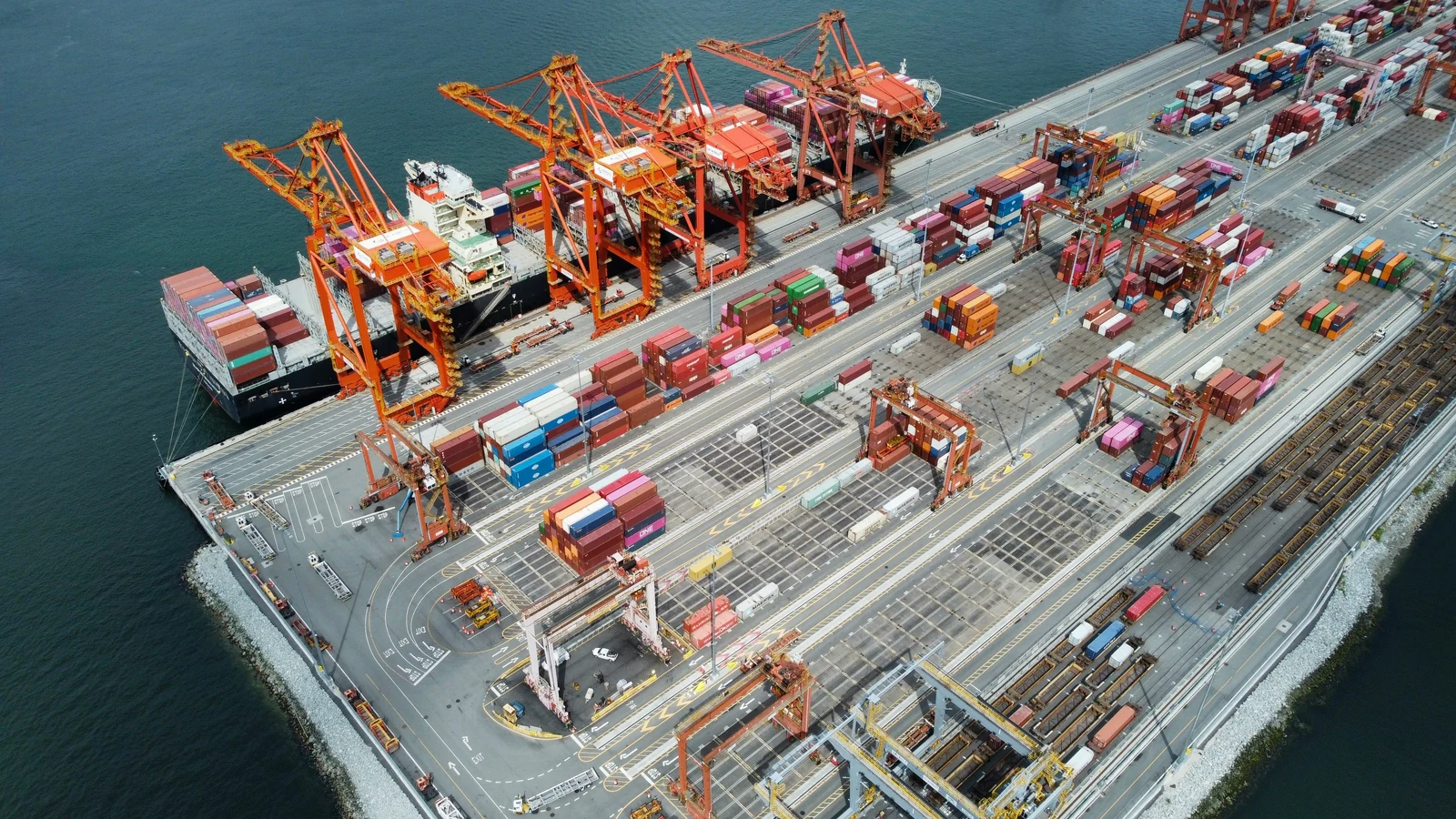 AD Ports Buyout: Inside Abu Dhabi’s $8.6bn Push for Full Control