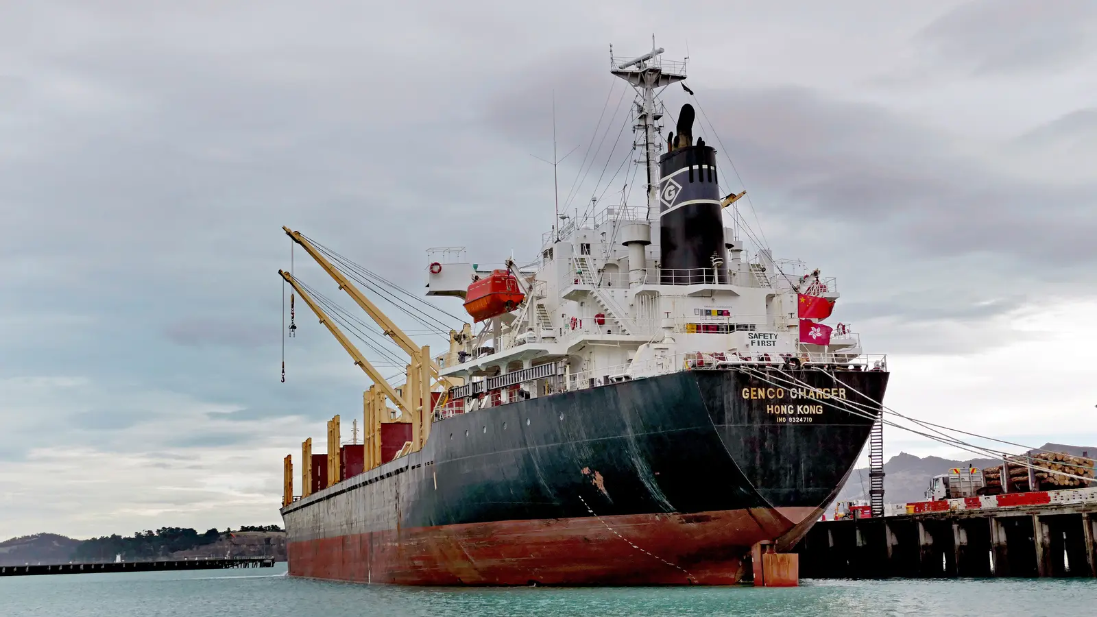 Diana Shipping Withdraws Genco Bid as Genco Seeks $36.91